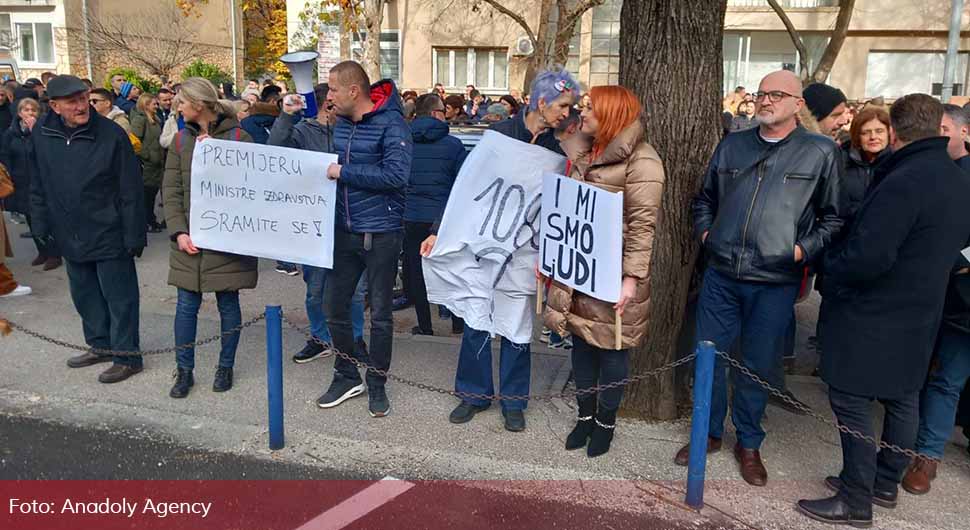 protest mostar.jpg